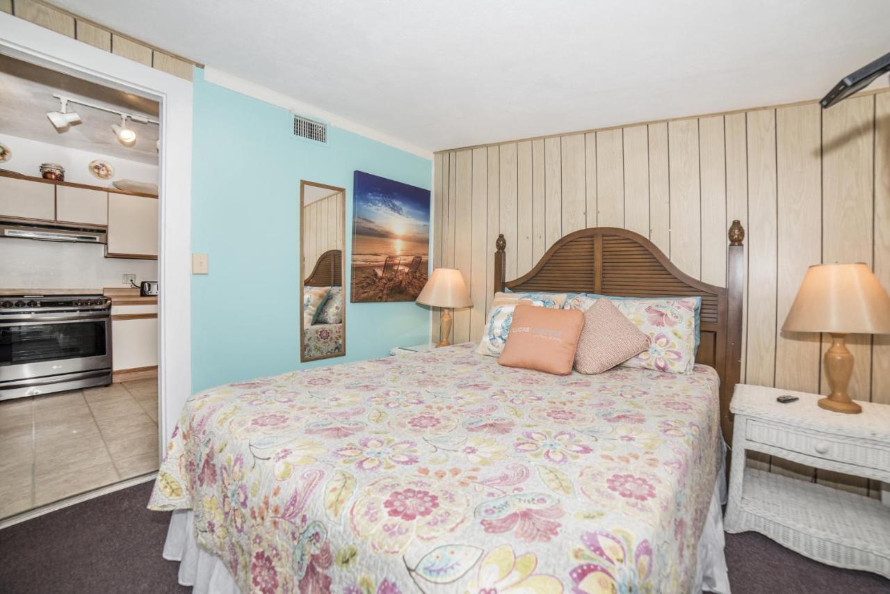 Sun N Fun Beachfront Vacation Rentals Indian Shores Eksteriør billede