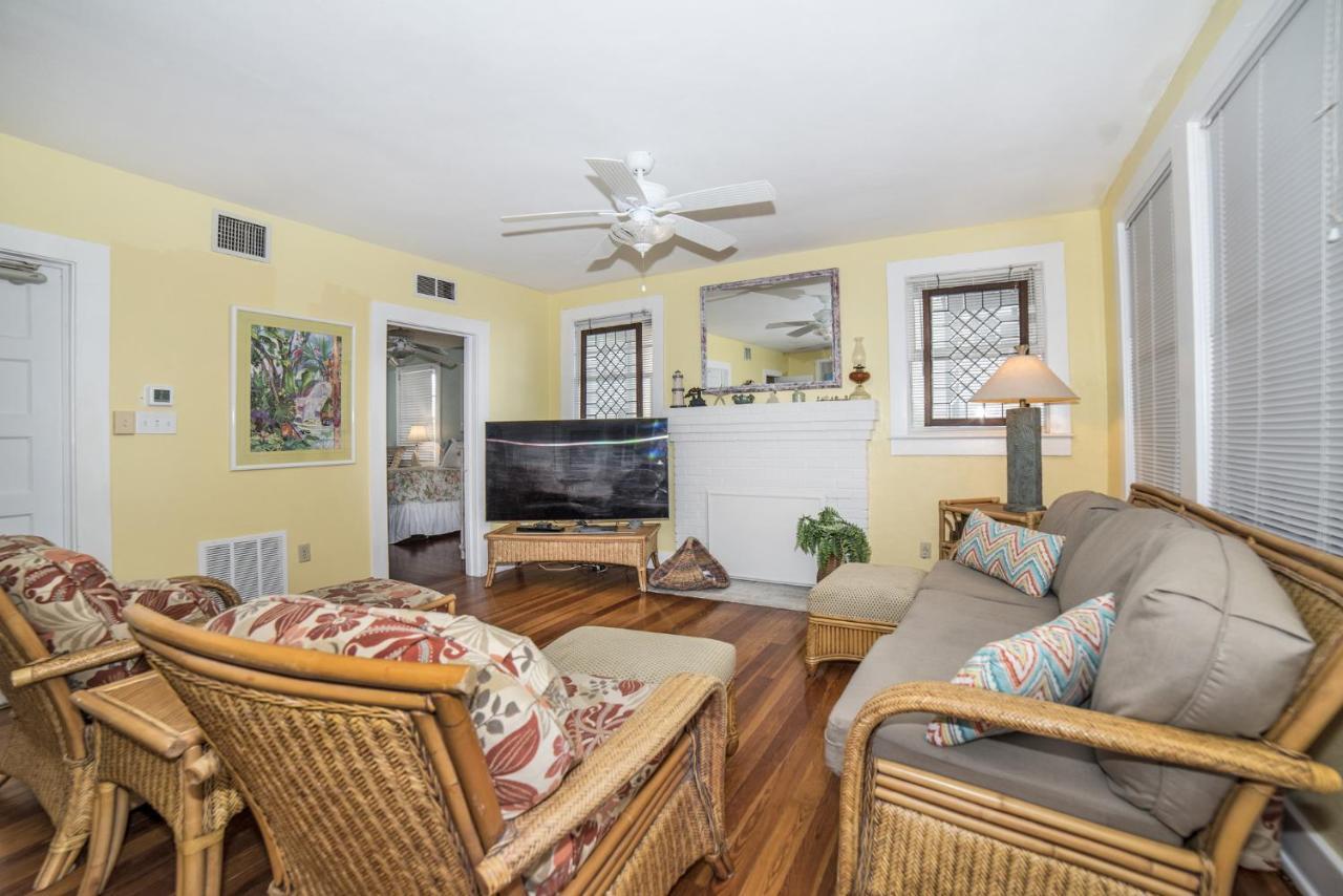 Sun N Fun Beachfront Vacation Rentals Indian Shores Eksteriør billede