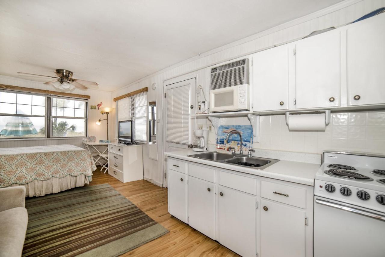 Sun N Fun Beachfront Vacation Rentals Indian Shores Eksteriør billede