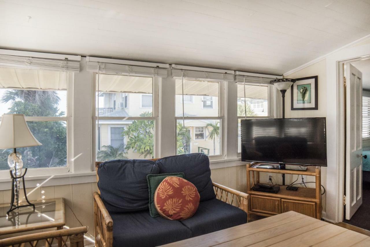 Sun N Fun Beachfront Vacation Rentals Indian Shores Eksteriør billede