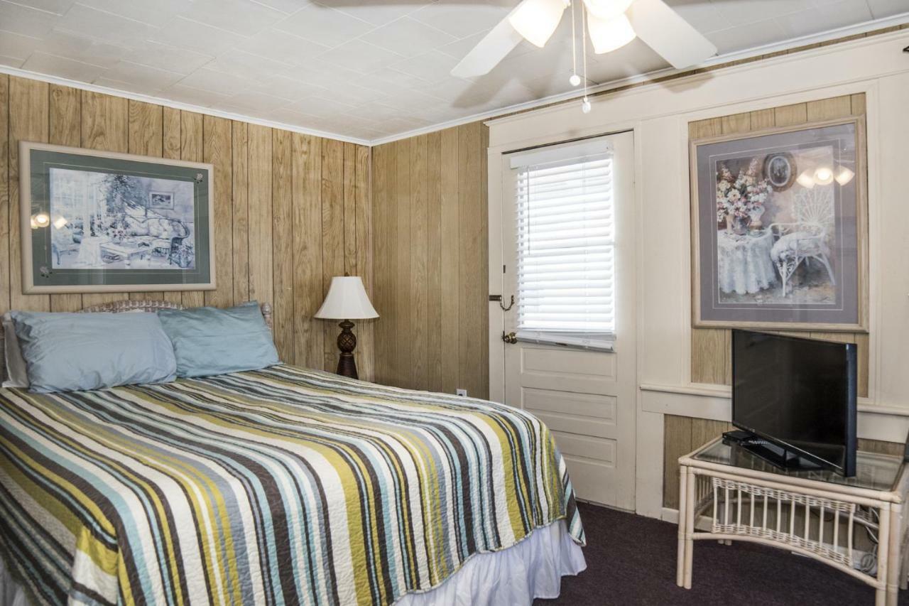 Sun N Fun Beachfront Vacation Rentals Indian Shores Eksteriør billede